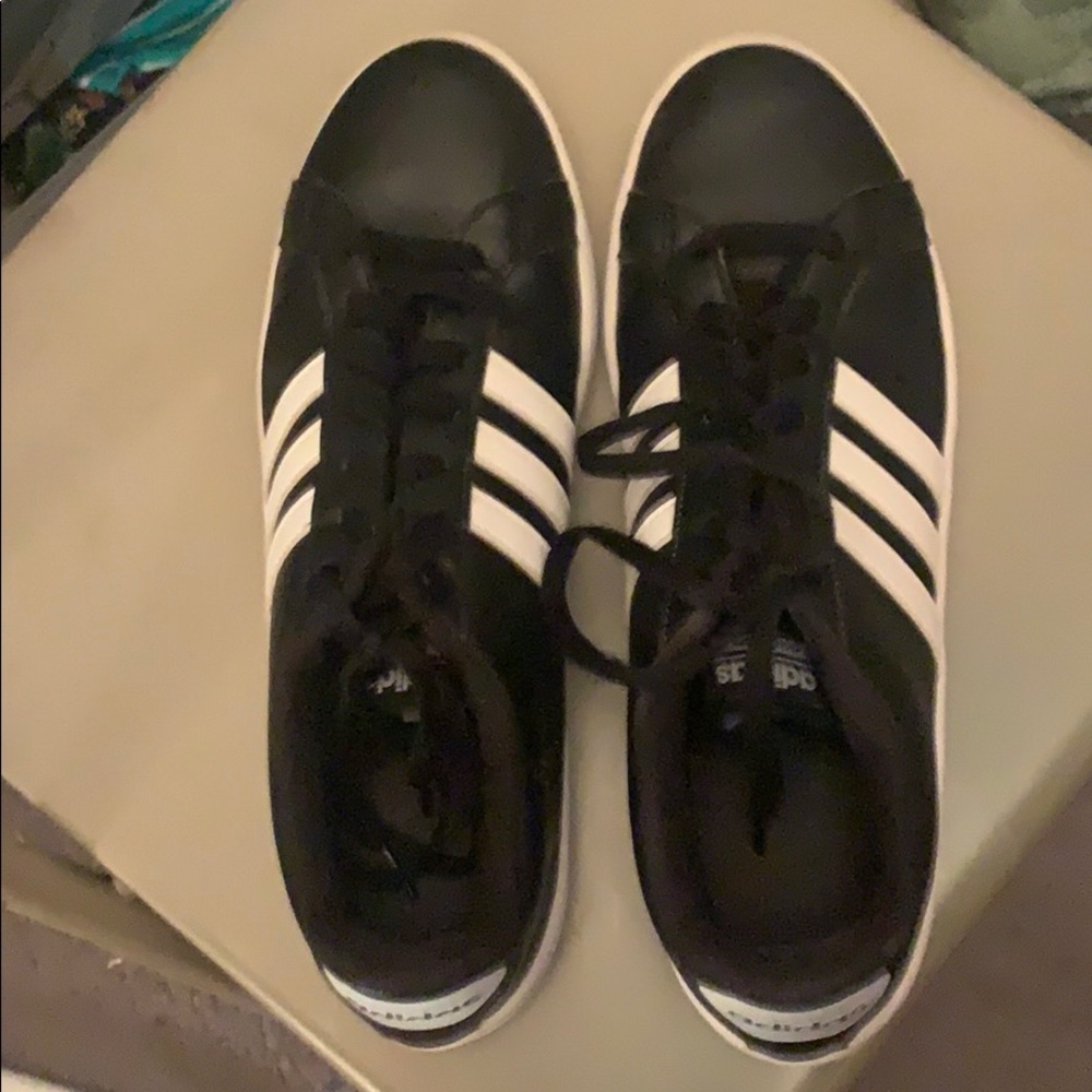 Adidas Black-White Cloudfoam Sneakers S 13 - Picture 1 of 5